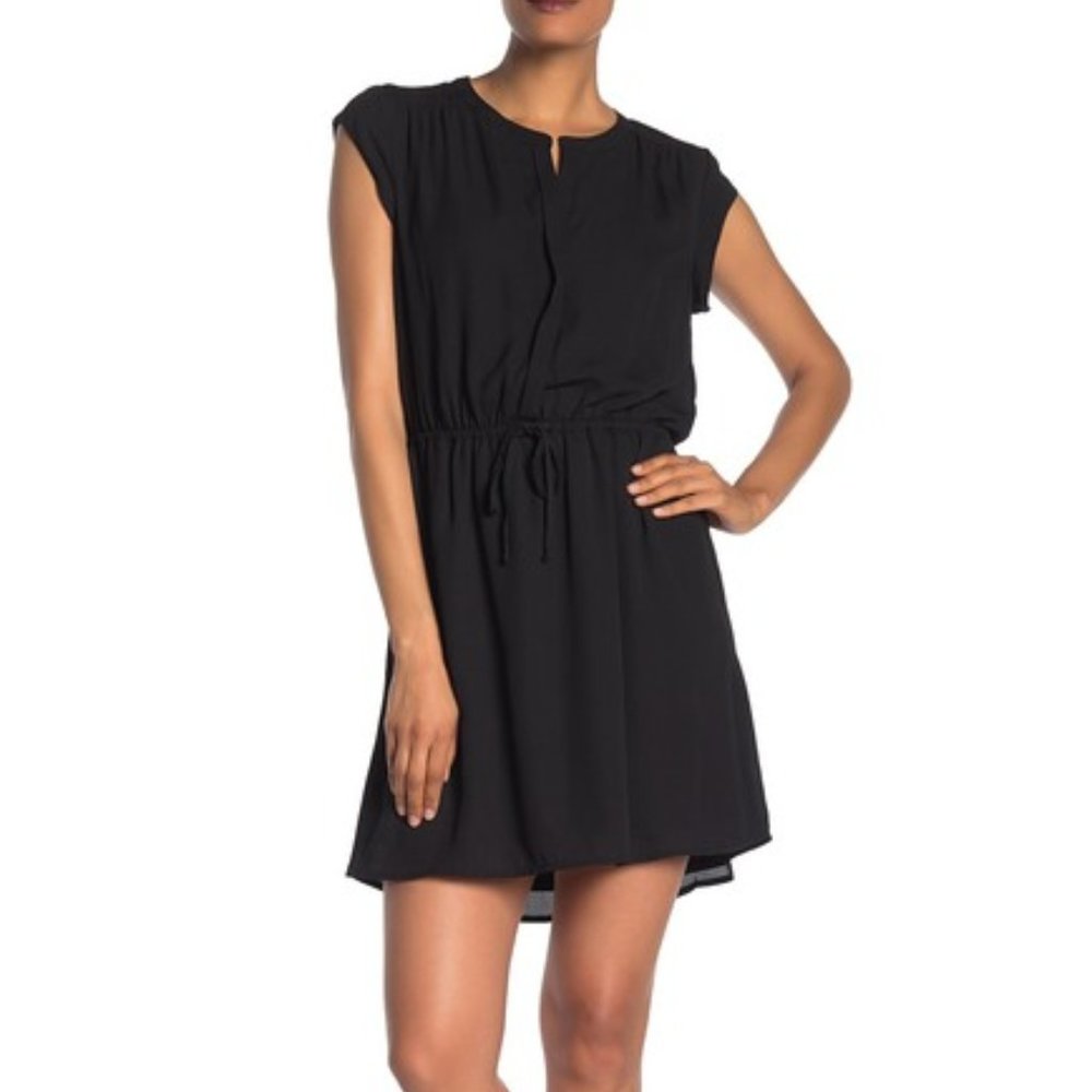 DR2 by Daniel Rainn Cap Sleeve Split Neck Dress
